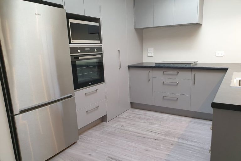 Photo of property in 11 Holborn Drive, Stokes Valley, Lower Hutt, 5019