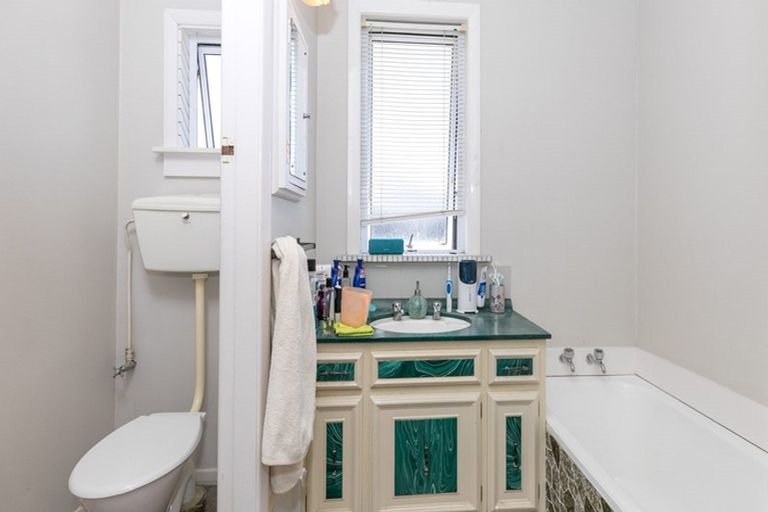 Photo of property in 26 Taylor Terrace, St Andrews, Hamilton, 3200