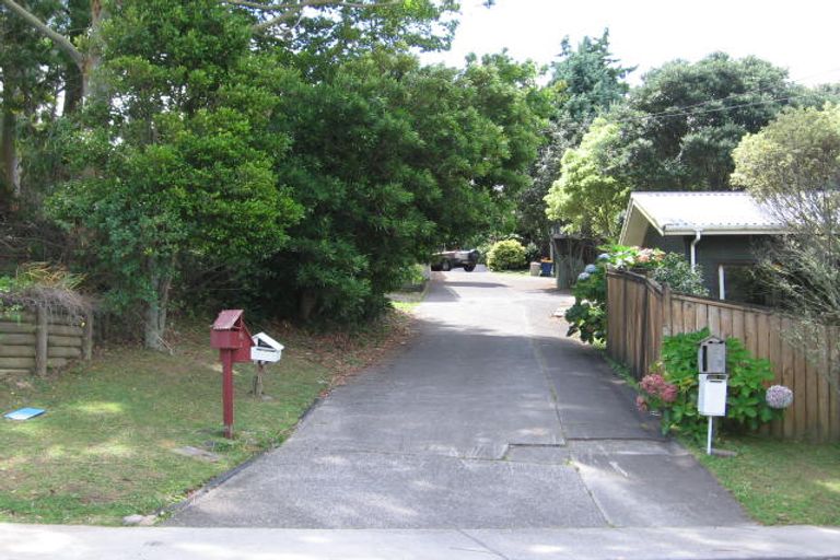 Photo of property in 2/16 Morton Avenue, Forrest Hill, Auckland, 0620