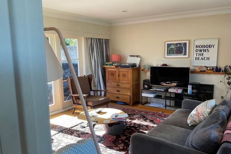 Photo of property in 13 Jellicoe Road, Murrays Bay, Auckland, 0630