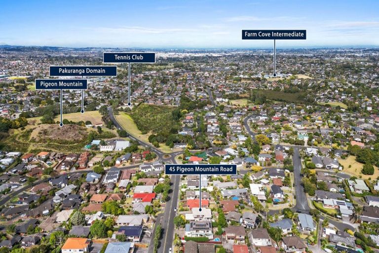 Photo of property in 45 Pigeon Mountain Road, Half Moon Bay, Auckland, 2012