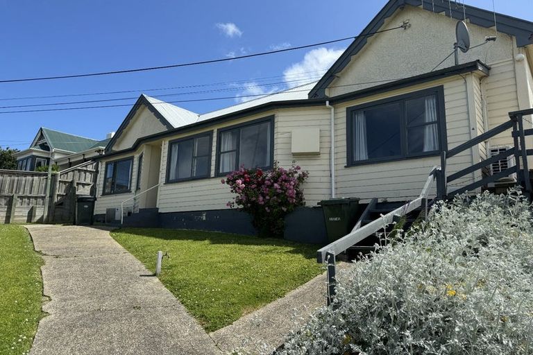 Photo of property in 56 Tees Street, South Hill, Oamaru, 9400