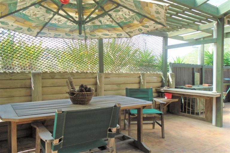 Photo of property in 1 Rope Crescent, Te Kopuru, Dargaville, 0371