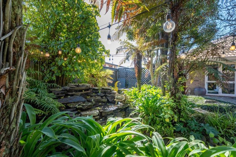 Photo of property in 1 Jean Place, Pukete, Hamilton, 3200