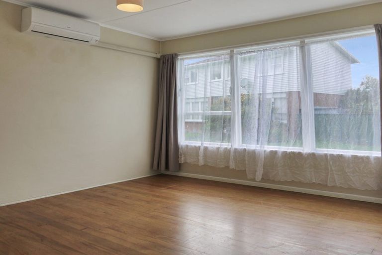Photo of property in Oberon Flats, 48a Merton Street, Trentham, Upper Hutt, 5018