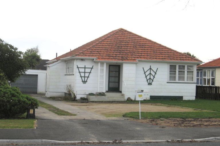 Photo of property in 29 Tranmere Road, Fairfield, Hamilton, 3214