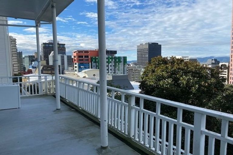 Photo of property in 223d The Terrace, Wellington Central, Wellington, 6011