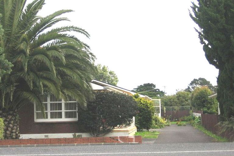 Photo of property in 2/791 Great South Road, Papatoetoe, Auckland, 2025