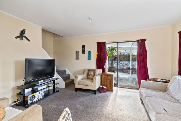 Photo of property in 33b Edmund Road, Mangakakahi, Rotorua, 3015