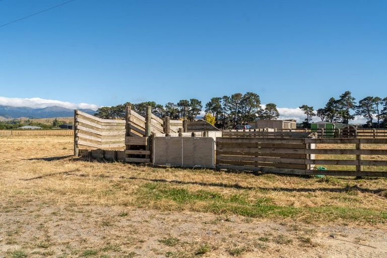 Photo of property in 445 Paierau Road, Opaki, Masterton, 5881