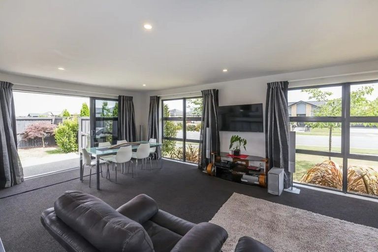 Photo of property in 76 Shadbolt Lane, Rolleston, 7614