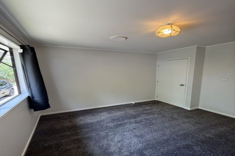 Photo of property in 9 Hamblyn Place, Ranui, Auckland, 0612