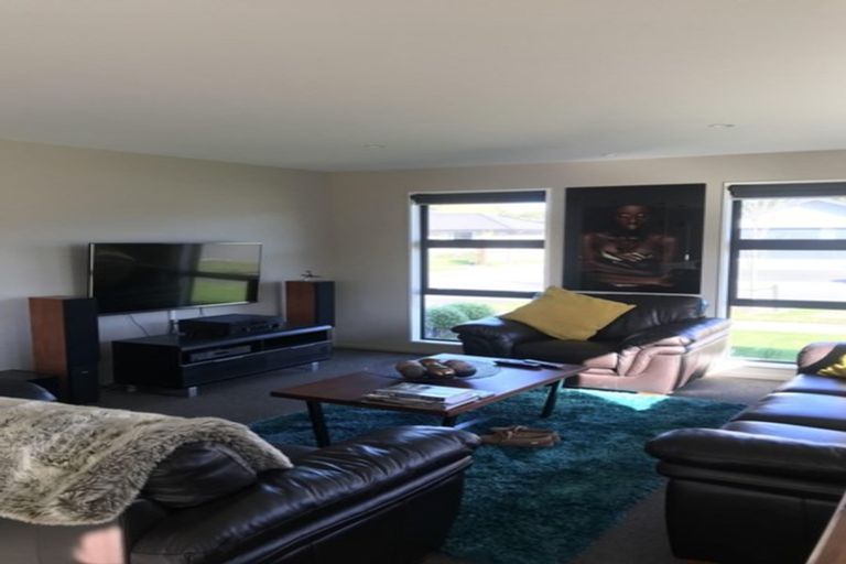 Photo of property in 57 Georgina Street, Marshland, Christchurch, 8083