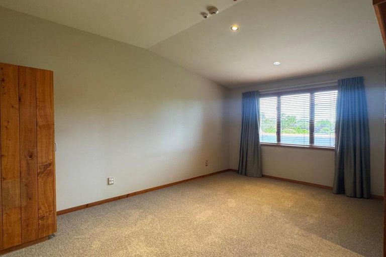 Photo of property in Hastings Gospel Hall, 1/2a Hillsbrook Place, Havelock North, 4130
