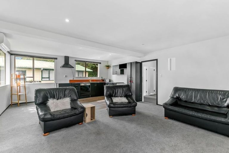 Photo of property in 12c Lane Street, Wallaceville, Upper Hutt, 5018