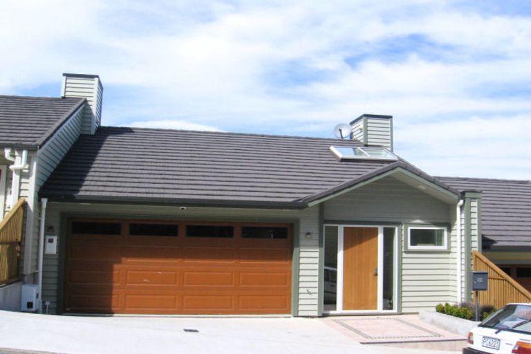 Photo of property in 20 Cameron Street, Kaiwharawhara, Wellington, 6035