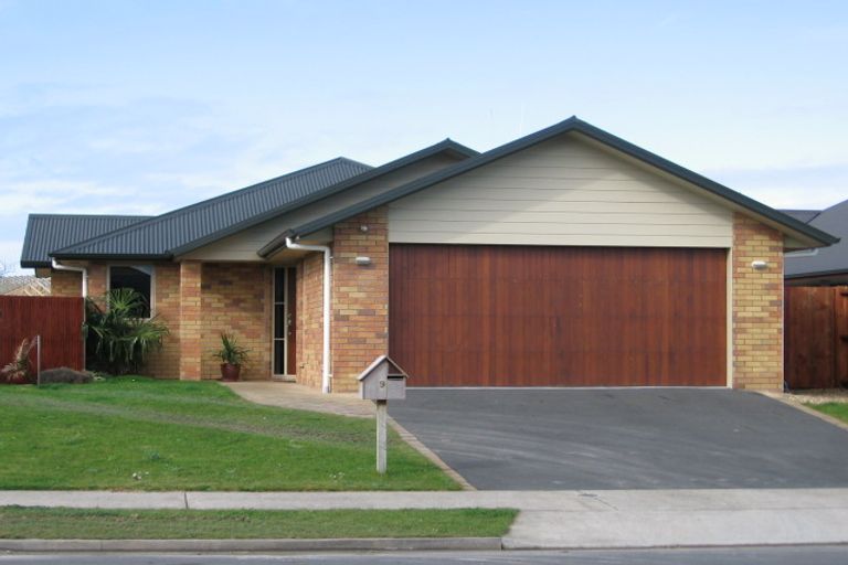 Photo of property in 9 Saint James Drive, Huntington, Hamilton, 3210