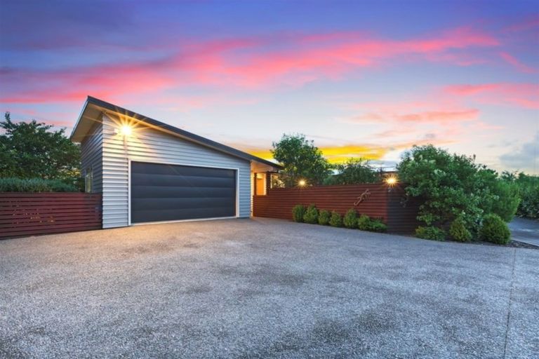 Photo of property in 23 Tasman Close, Aotea, Porirua, 5024