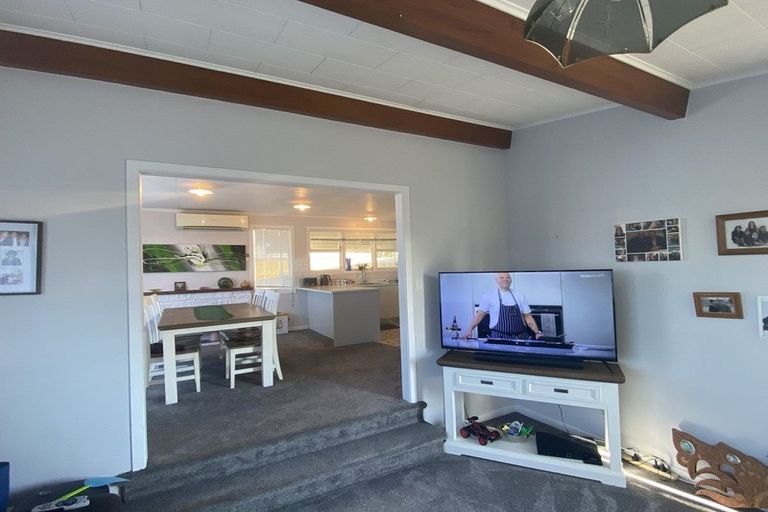 Photo of property in 48 Stafford Street, Waitara, 4320