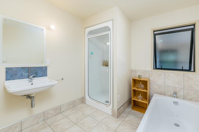 Photo of property in 21d Purerua Road, Kerikeri, 0294