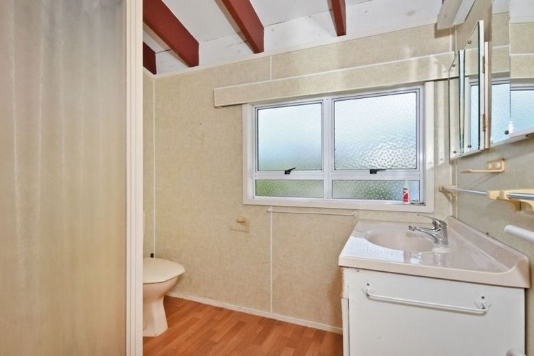 Photo of property in 49 Tuatara Drive, Te Kamo, Whangarei, 0112