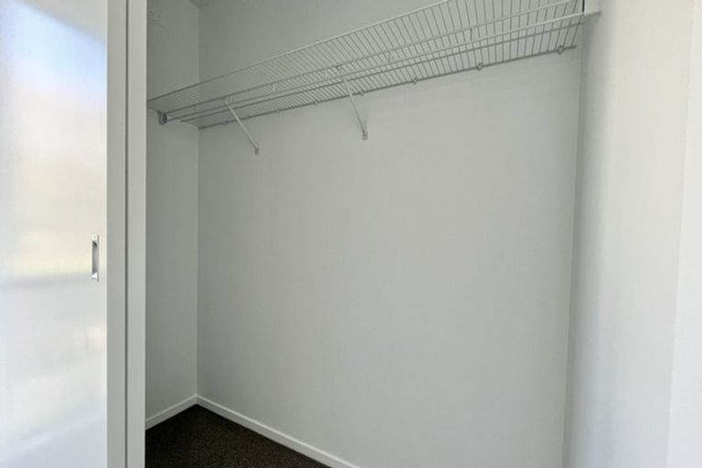 Photo of property in 3/3 Fairdale Place, Birkdale, Auckland, 0626