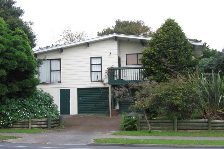 Photo of property in 54 Everglade Drive, Goodwood Heights, Auckland, 2105