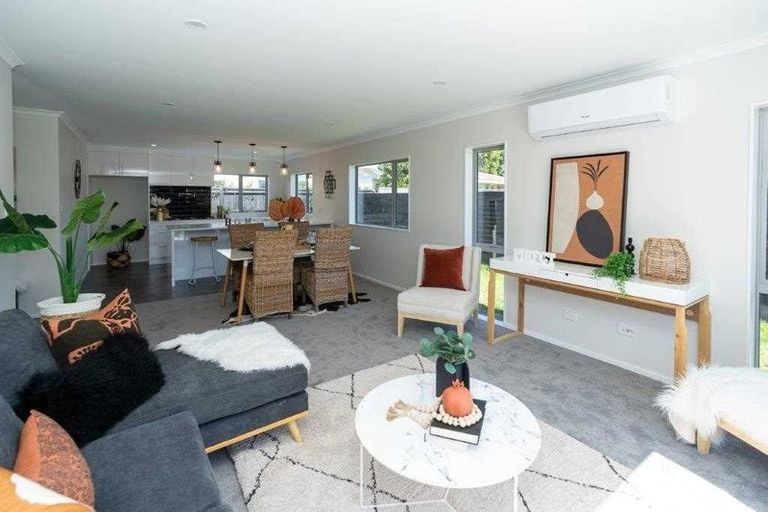 Photo of property in 3/7 Rutherford Street, Chedworth, Hamilton, 3210