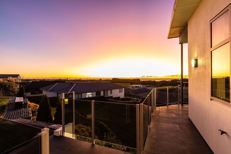 Photo of property in 6 Sunset Street, Bell Block, New Plymouth, 4312