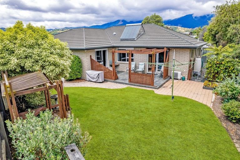 Photo of property in 21 Coleridge Place, Stoke, Nelson, 7011