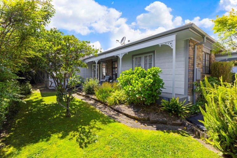 Photo of property in 352 Cobham Drive, Hillcrest, Hamilton, 3216