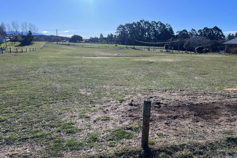 Photo of property in 38 Montgomery Street, Stokes Valley, Lower Hutt, 5019