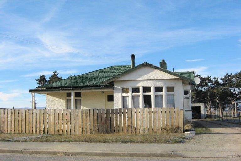 Photo of property in 19 Stafford Street, Ranfurly, 9332