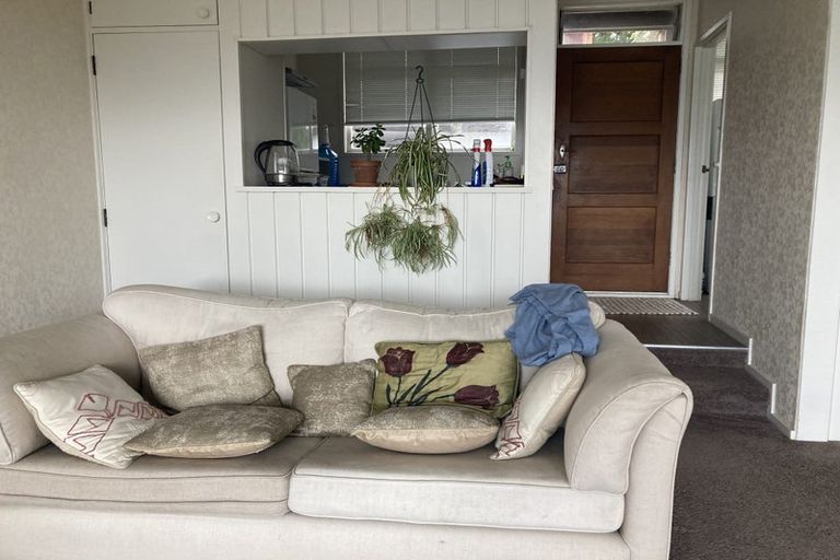 Photo of property in 2 The Promenade, Takapuna, Auckland, 0622