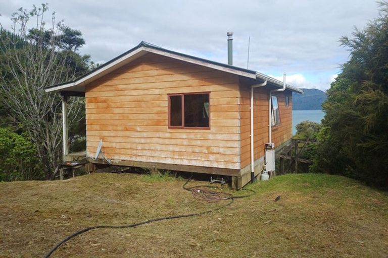 Photo of property in 7116 Kenepuru Road, Raetihi, Picton, 7282