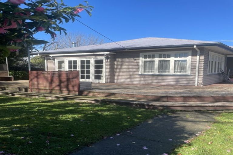 Photo of property in 80 Retreat Road, Avonside, Christchurch, 8061