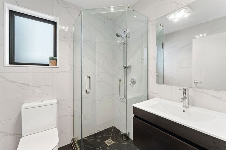 Photo of property in 5 Taiaha Street, Papakura, 2110