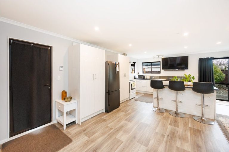Photo of property in 49 Kaimanawa Street, Kelvin Grove, Palmerston North, 4414