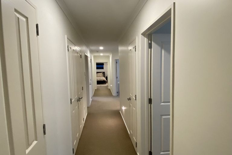 Photo of property in 7 Wroxton Place, Waiuku, 2123