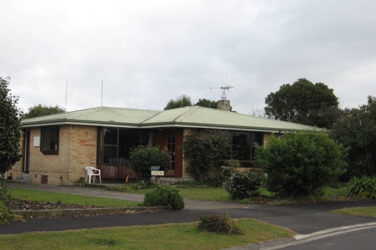 Photo of property in 13 Defoe Avenue, Hillcrest, Hamilton, 3216