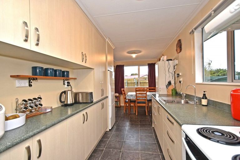 Photo of property in 96 Dunbeath Crescent, Kew, Invercargill, 9812