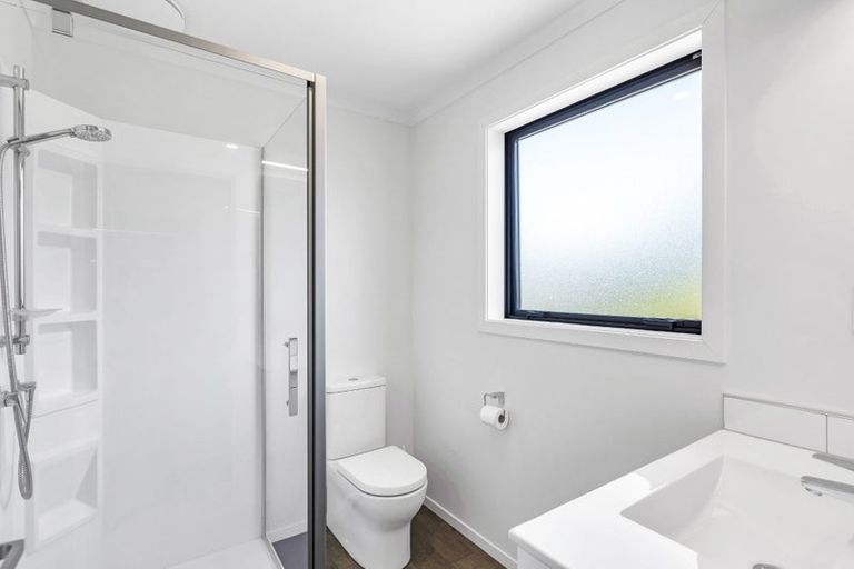 Photo of property in 3 Kaiwaru Place, Waikanae, 5036