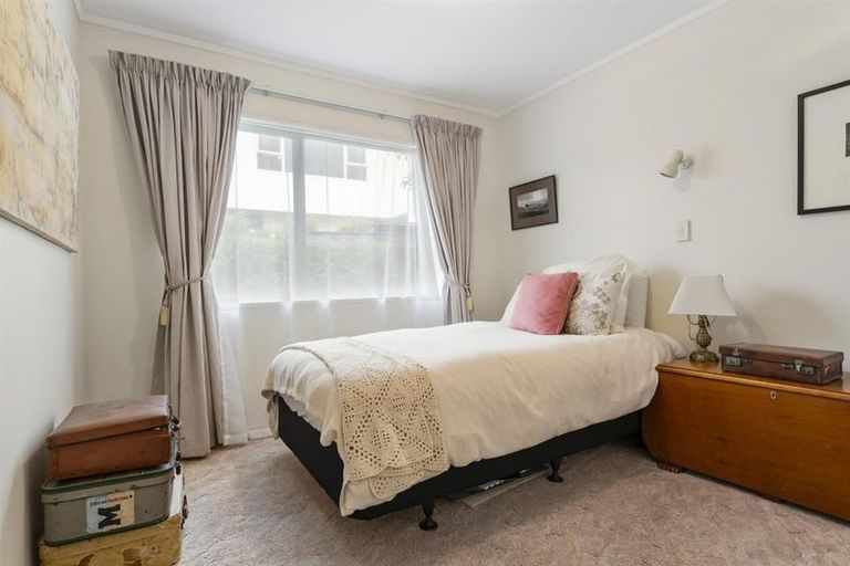 Photo of property in 7a Laing Place, Otumoetai, Tauranga, 3110