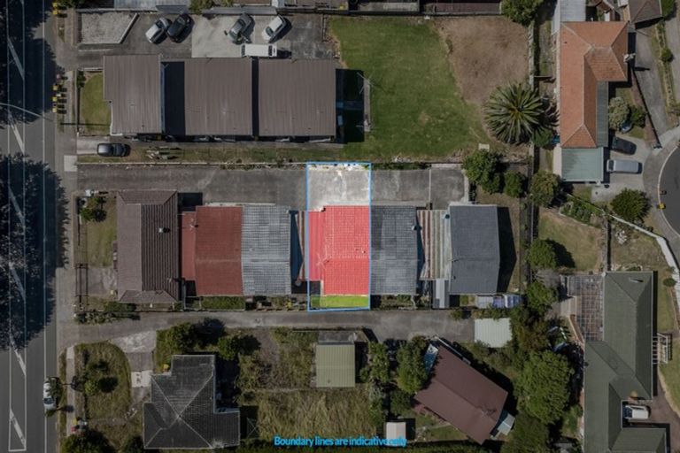 Photo of property in 4/215 Shirley Road, Papatoetoe, Auckland, 2025