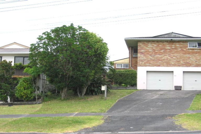 Photo of property in 1/281 Sunset Road, Sunnynook, Auckland, 0632