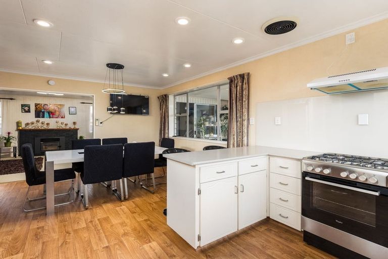 Photo of property in 20 Paul Street, Waimate, 7924