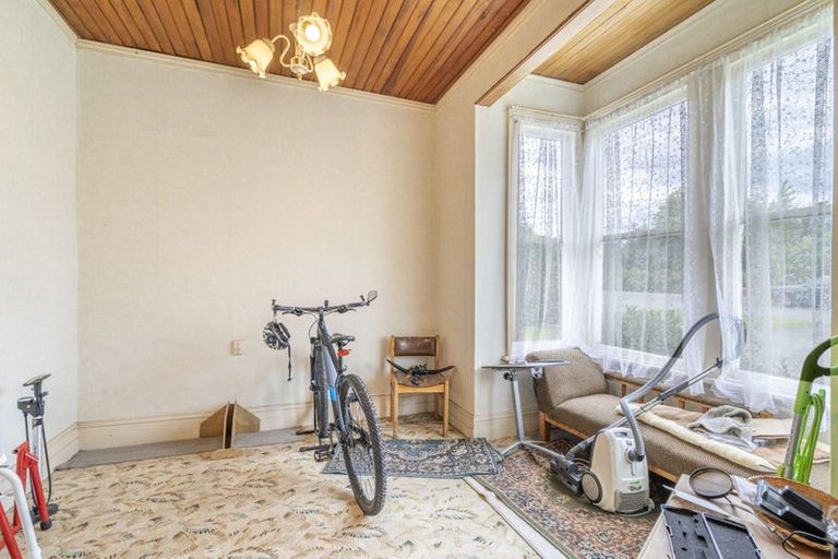 Photo of property in 350 Great North Road, Winton, 9720