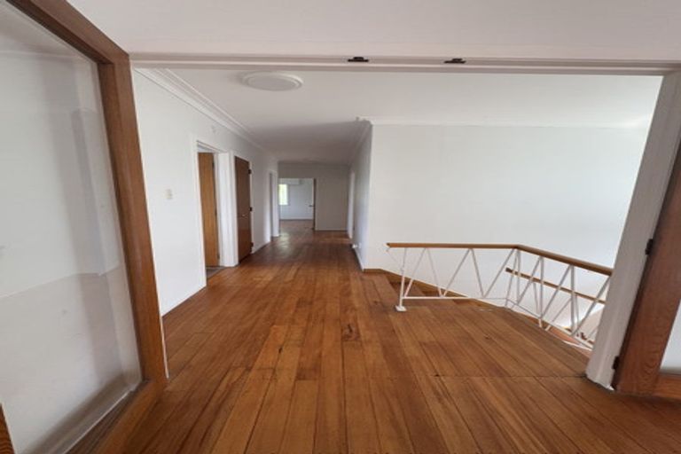 Photo of property in 216 Lake Road, Hauraki, Auckland, 0622