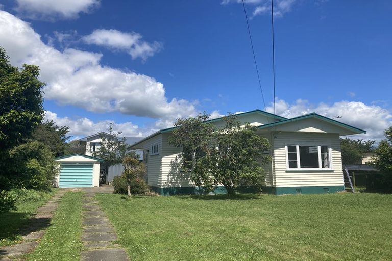 Photo of property in 168 Bartholomew Road, Levin, 5510