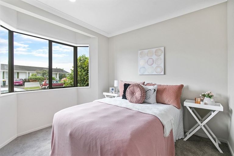 Photo of property in 6a Hope Farm Avenue, Pakuranga Heights, Auckland, 2010